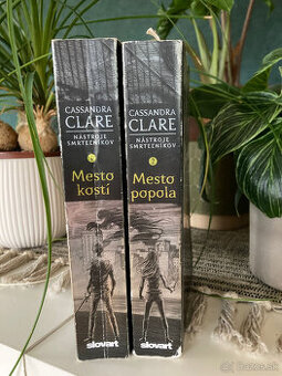 Dve knihy: Mesto kostí  a Mesto popola  od Cassandra Clare
