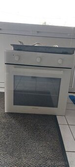 Vstavana rura s elektrickou doskou