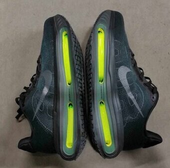 Nike zoom vomero tenisky vel44