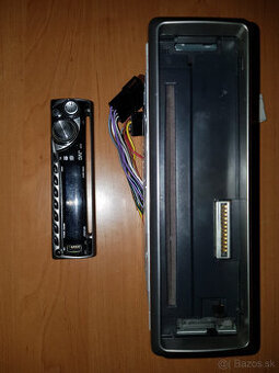 Predám JVC Autorádio.