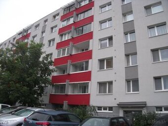 Prenajom 3 izboveho bytu Bratislava Raca