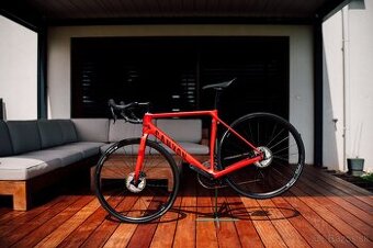 Predám Canyon Endurace CF SL Disc 8.0 | TOP STAV