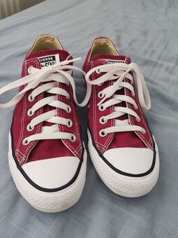Converse bordové nízke