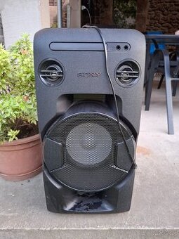 Predám aktívny reproduktor 500W