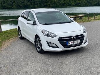 Hyundai i30 CW 1,6 crdi Family