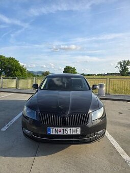 ŠKODA SUPERB 2 L&K sedan limuzína (najvyššia výbava)