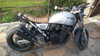 Suzuki GSX750 alebo vymením