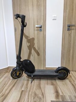 Predám kolobežku klon ninebot g30 15AH bateria