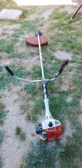 Zdravim mám na predaj krovinorez Stihl 55