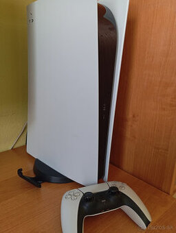 Predám PlayStation 5 Digital Edition s ovladačom.