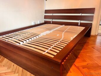 Posteľ IKEA MALM + rošty 160x200