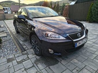 Lexus IS220d