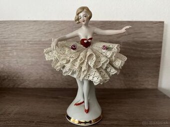 Porcelanova soška tanečnice