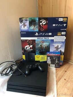 Playstation 4 PRO + The last of us.