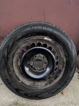 Nokian Tyres WR D4 195/65 R15 91T plus Plechové disky
