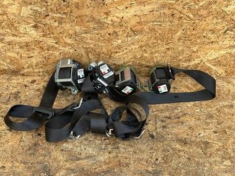 Bezpečnostné pásy Škoda Octavia II – predné/zadné – 15 €/ks