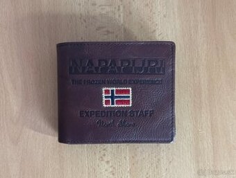 PÁNSKA PEŇAŽENKA NAPAPIJRI