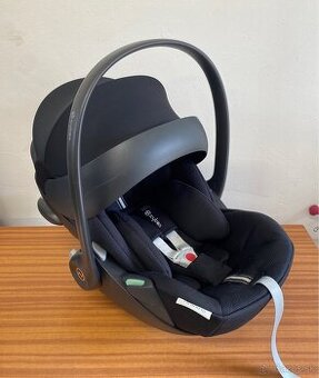 Polohovateľná autosedačka Cybex Cloud G i-size