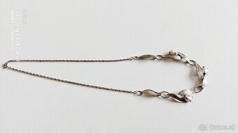 damsky strieborny nahrdelnik