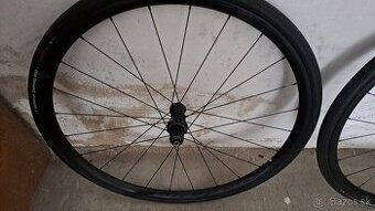 Predám cestné kolesá Fulcrum nové