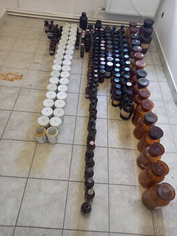 Laboratórne sklo a laboratórny porcelán