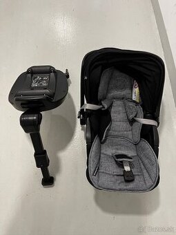 Autosedačka s podvozkom