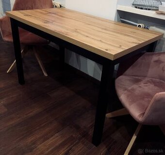 Jedálenský stôl dub wotan