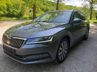 ŠKODA SUPERB COMBI 2,0 TDI DSG