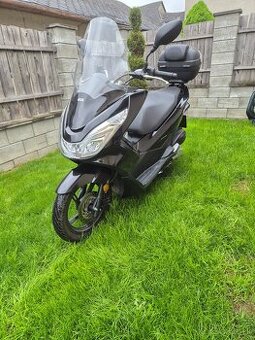Honda pcx 125