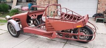 Predám rám z Velorexu, motor Yamaha XS 400