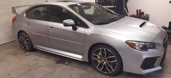 Subaru wrx sti 2021 14000km