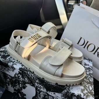 Dior sandále