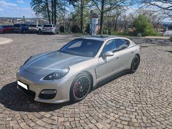 Porsche Panamera GTS