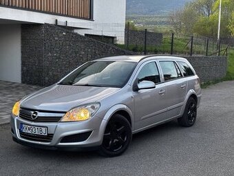 Opel Astra H 1.9 CDTI 88 kW – Automat