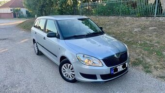 SKODA FABIA COMBI 2010 1.2 BENZIN 118000KM KUPENE NA SK