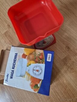 Kuchynská váha do 10 kg. - 1