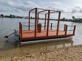 Katamaran drevená paluba 5,1 x 2,5m s hliníkovým pontónom