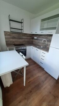 Prenájom 1i bytu na Bakossovej ulici v Banskej Bystrici.