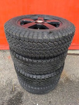 Pneumatiky+disky 215/70r16