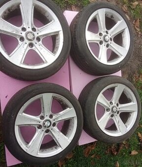 Ponúkam na predaj BMW E90 320d