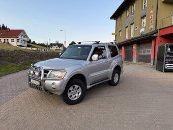 Predám MITSUBISHI PAJERO 3.2 Did automat