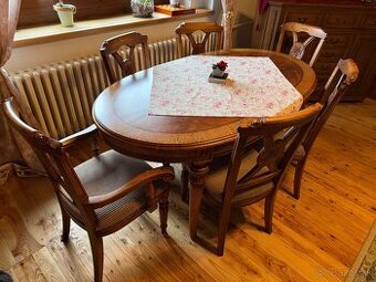 Predám jedálenský set – masívny malajský dub