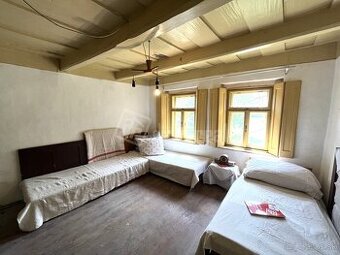 Kamenný dom s dušou – na predaj v tichej obci pri kú… - 1