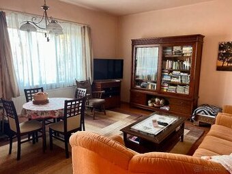 Dvojpodlažný rodinný dom s pivnicou