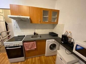 RK EXPRES- na predaj 1 izbový byt v Handlovej. - 1