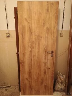 Darujem interiérové dvere