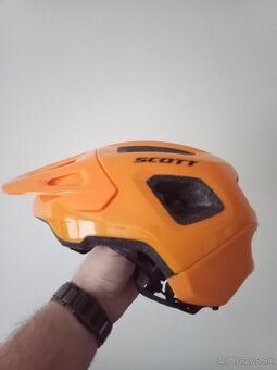 Predám cyklistickú prilbu Scott Argo plus M/L