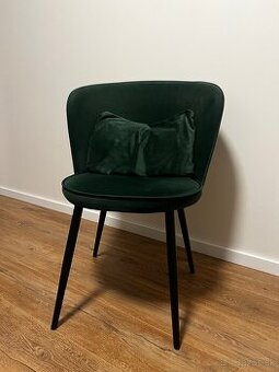 Predám dve stoličky