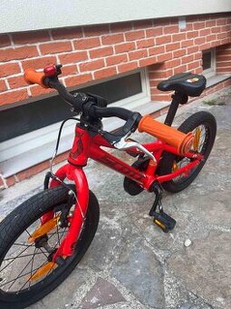 Červený bicykel SCOTT Roxter 16