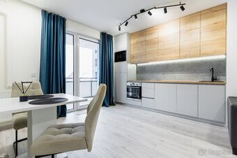 1 izb. BYT s balkónom a garáž. park. miestom - 4. poschodie